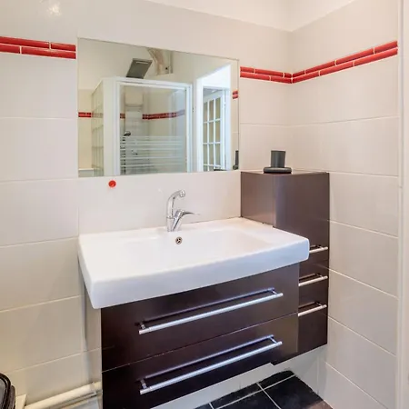 Charmant Studio 18e * Paris
